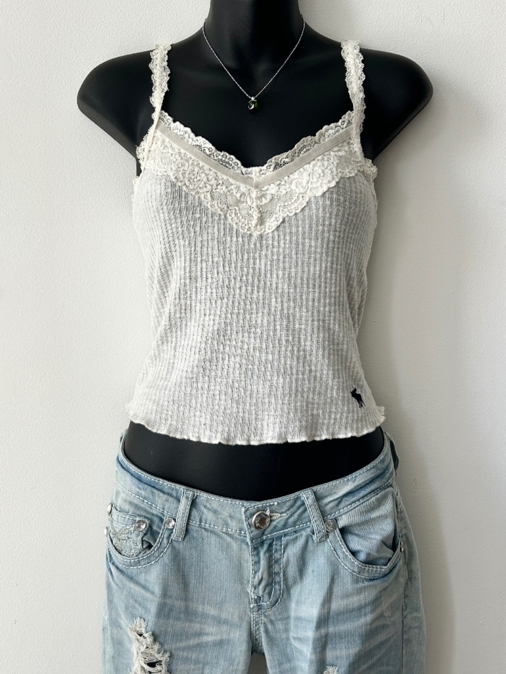 ABERCROMBIE & FITCH lace trim cami top